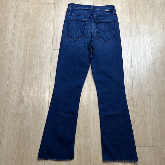 MOTHER The Insider Crop Step Fray Hem Blue Jeans High Waisted Tongue And Chic - Picture 5 of 10